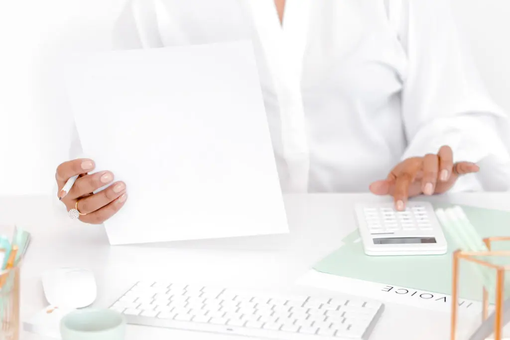 A virtual assistant pricing the skills