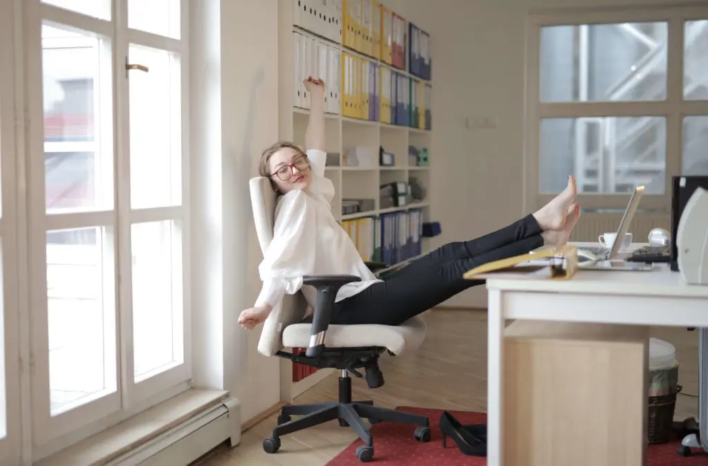 virtual assistant work break