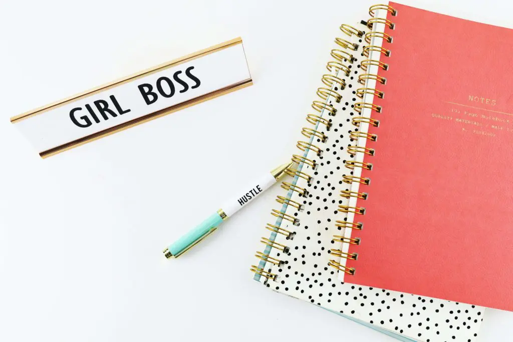 virtual assistant contracts