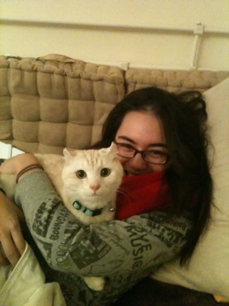 deya and her cat simba